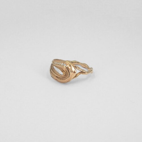 Ora ring pave